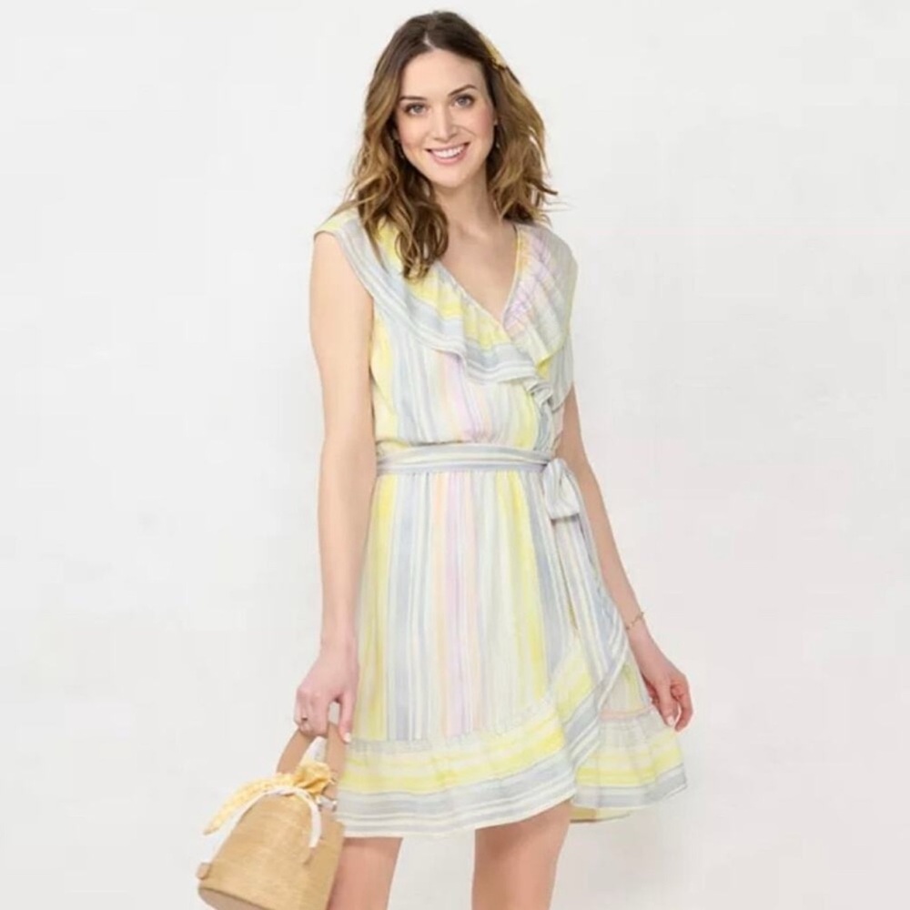 LC Lauren Conrad | Ruffled Wrap Dress Womens Medium Waterfall Hem Midi Pastel